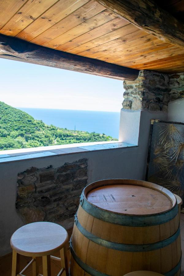 Palazzo Del Diplomatico Villa Belmonte Calabro Bagian luar foto