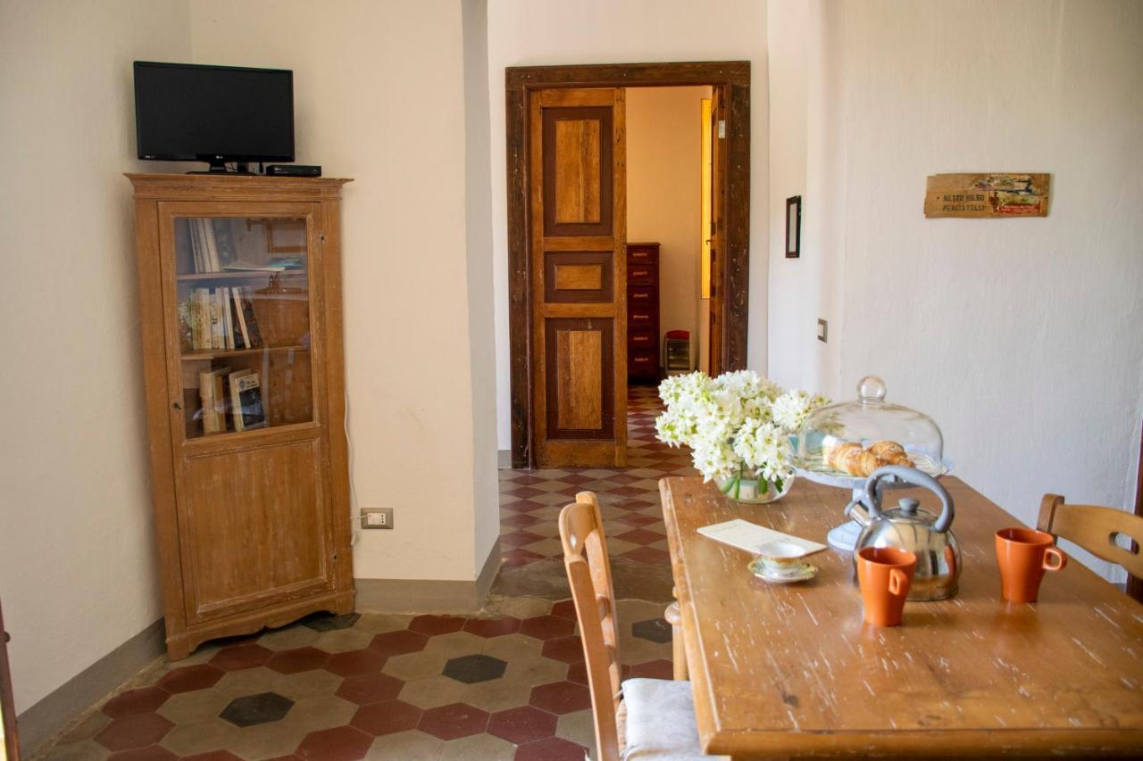 Palazzo Del Diplomatico Villa Belmonte Calabro Bagian luar foto